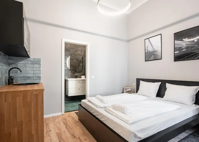 R38 - Boutique By Bqa Apartment